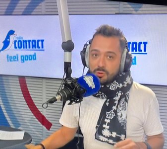 Luca Correa, notre animateur Radio Contact en mode Tropézien!